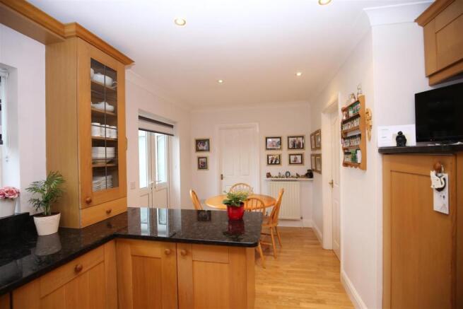 Kitchen/Breakfast