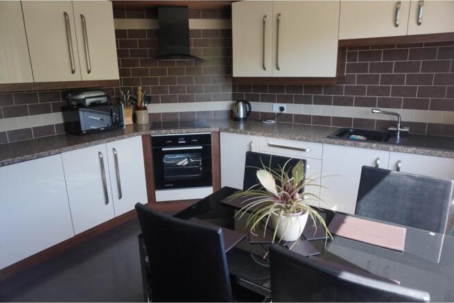 Kitchen / Breakfast