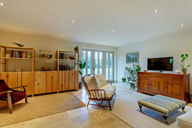 8615189-interior22-800.jpg