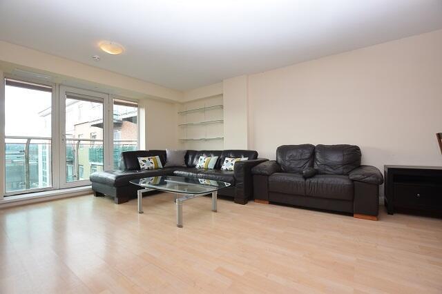 3 bed Apartment to rent Image 4