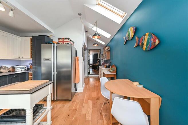 Kitchen/Breakfast Room