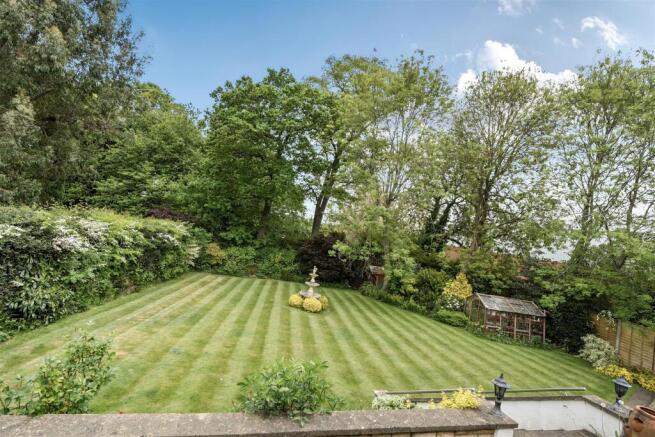 4 Witherley Road, Atherstone
