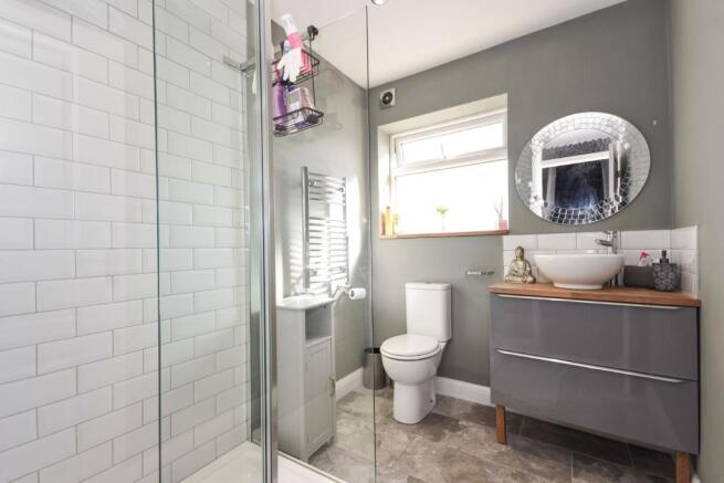 Ground Floor Shower