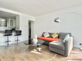 Flat 105, O'donnell Court, Brunswick Centre, London WC1N 1NZ
