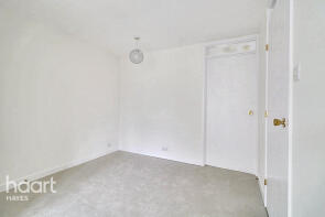 27, Coulter Close, Hayes UB4 9QR