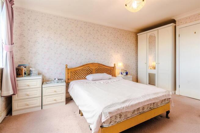 Bed 1