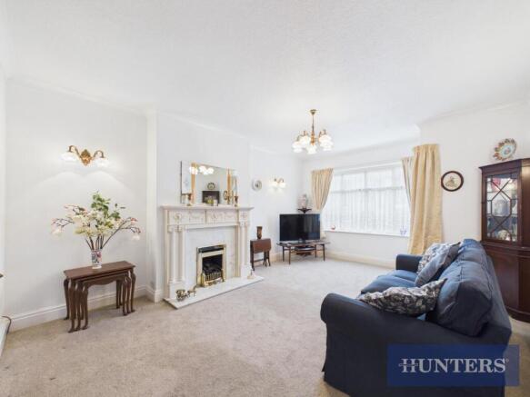 2 bed Semi-Detached Bungalow for sale Image 9