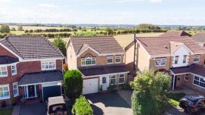 10, Maple Close, Scunthorpe DN17 3UQ