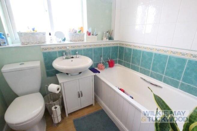 Photo 16