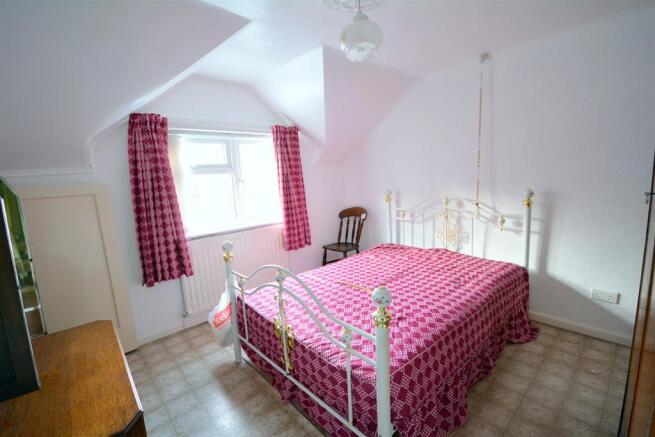 Master Bedrom