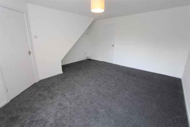 14 dan yr ardd lounge...jpg