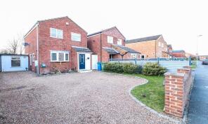 18, Moray Avenue, College Town, Sandhurst GU47 0RN