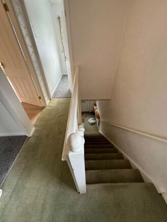 3 bed Semi-Detached to rent Image 9