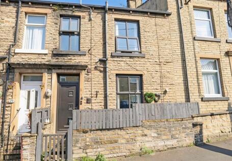 Catherine Street, Elland