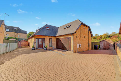 Church View Close, Stanground, Peterborough
