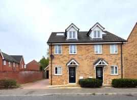16, Harvester Lane, Bury St. Edmunds IP28 8YR