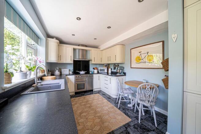 Kitchen/Breakfast Room