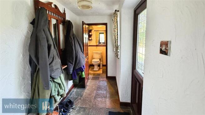 3 bed Semi-Detached for sale Image 10