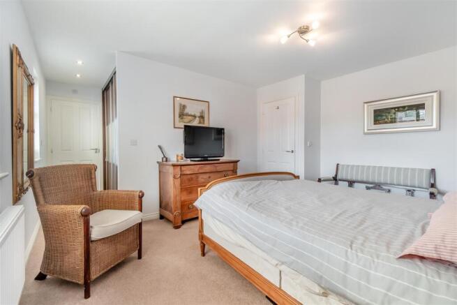 8655519-interior12.jpg