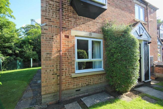 8 Tennison Court COTTINGHAM (2)_lzn.jpg