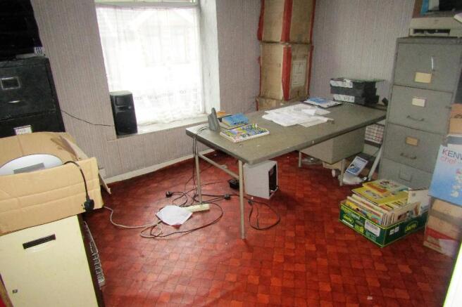 ROOM 2