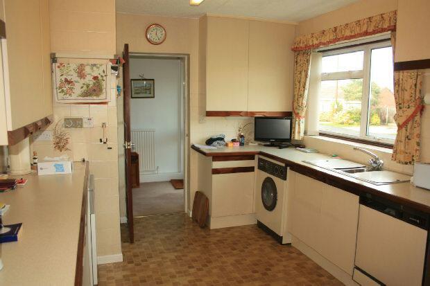 Kitchen/Breakfast Ro