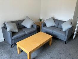 2f1, 7, Earlston Place, Abbeyhill, Edinburgh EH7 5SU