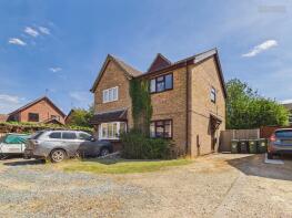 7, Barn Close, Peterborough PE7 3FQ