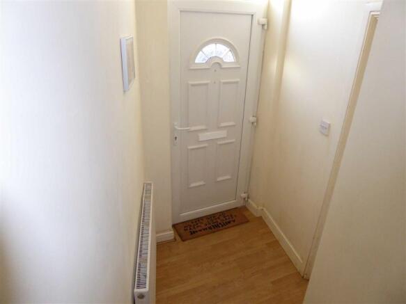 Entrance Hallway: