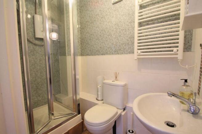 Annexe shower ...