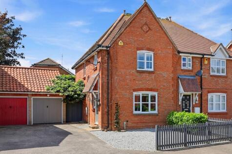 Eastfield Road, Laindon, SS15