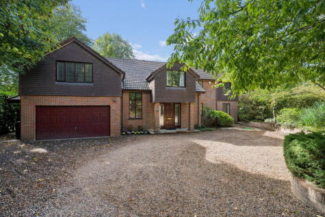 The Grove, Latimer, Chesham, Buckinghamshire, HP5 1UE