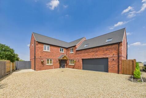 Old Station Yard, Morton, Bourne, Lincolnshire, PE10