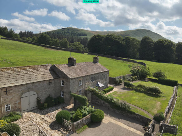 4 bed Detached to rent Image 10