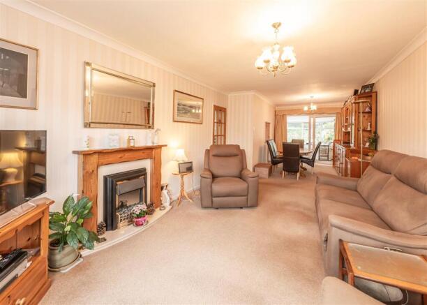 19 Bramstead Avenue-13.jpg