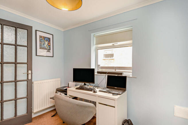 2 bed Semi-Detached Bungalow for sale Image 7