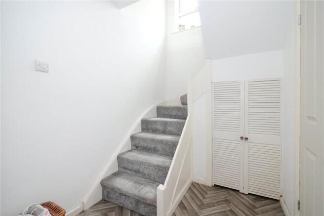 3 bed Terraced for sale Image 9