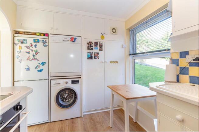 Kitchen-4.jpg