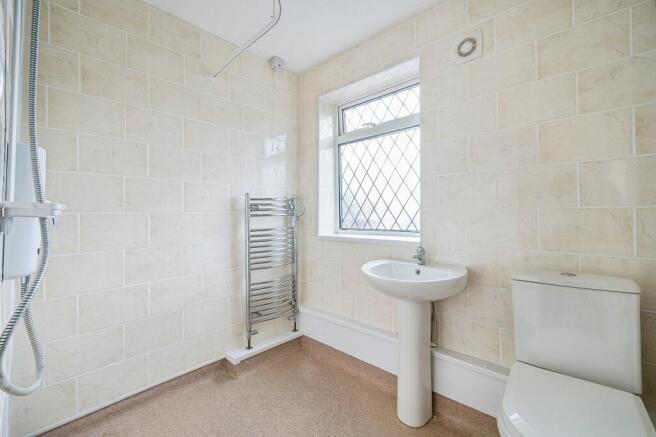 2 bed Semi-Detached Bungalow for sale Image 10