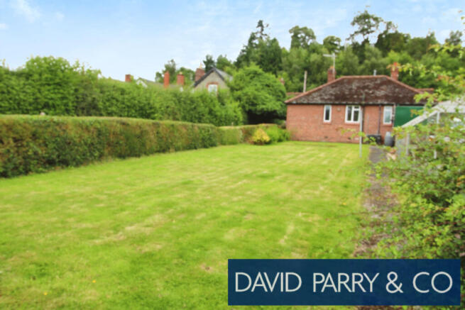 3 bedroom detached bungalow