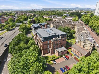 2/6 27 Broomhill Avenue, Broomhill, G11 7BF