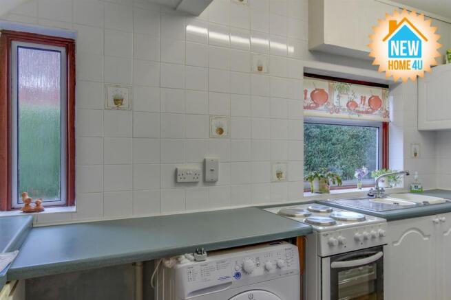 KITCHEN: