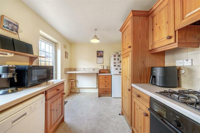 Fitted Kitchen