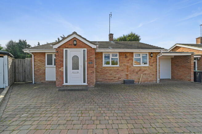2-bed detached on 9 Aldous Close, East Bergholt, £360,000