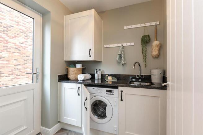 Kitchen 3.jpg