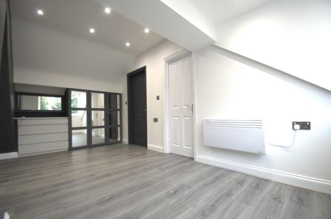 10 Sidney road be...