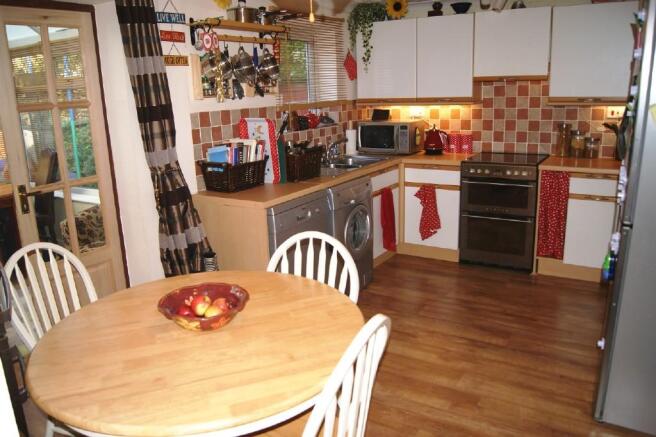 Kitchen/Brkfast Room