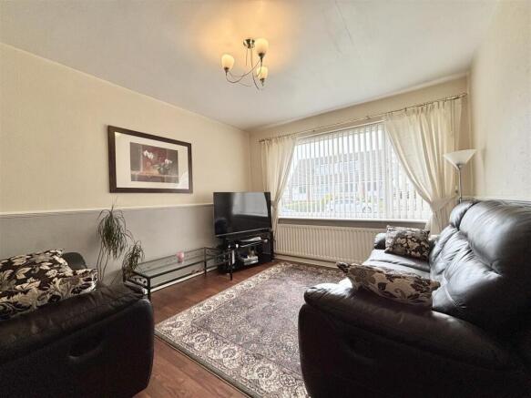 3 bed Detached for sale Image 5