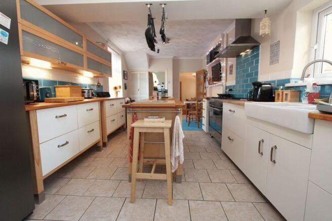 Kitchen Family...