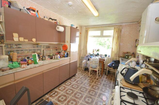 Heathview Close, Widnes photo 4